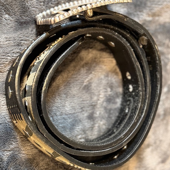 Ariat Western Belt 34 | Large Engraved Buckle | Full Grain Leather - Picture 7 of 16